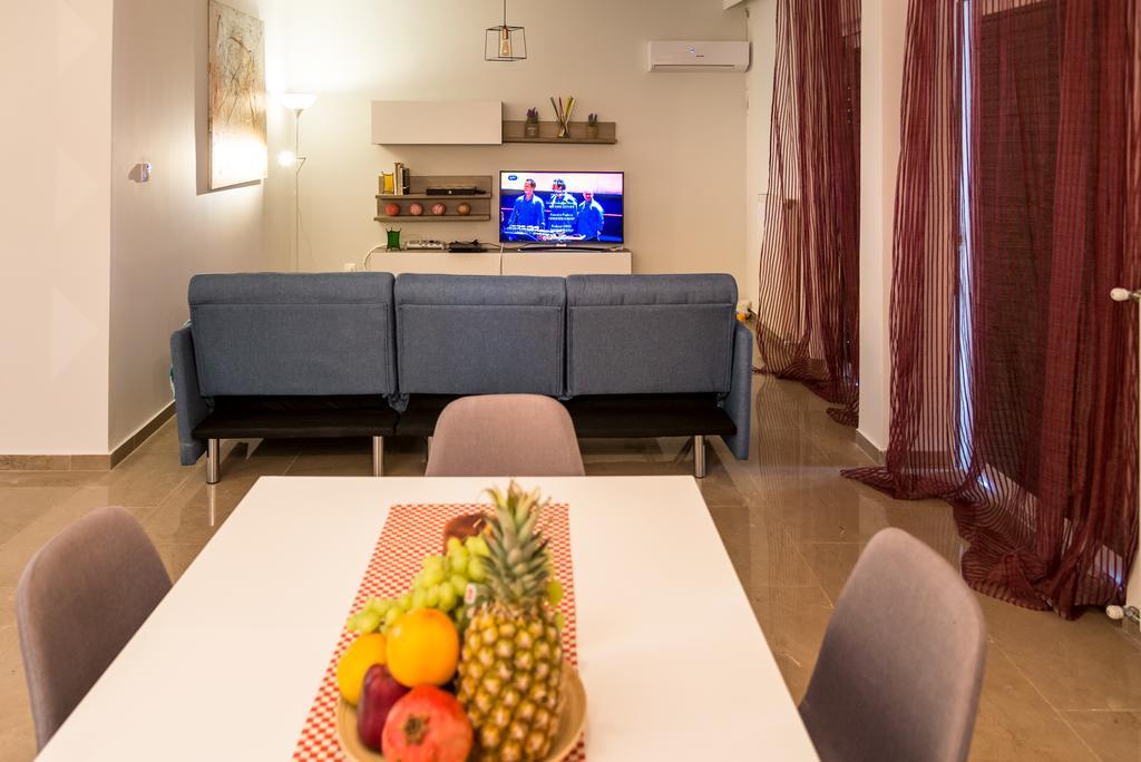 Taurus Apartment Athens Ngoại thất bức ảnh