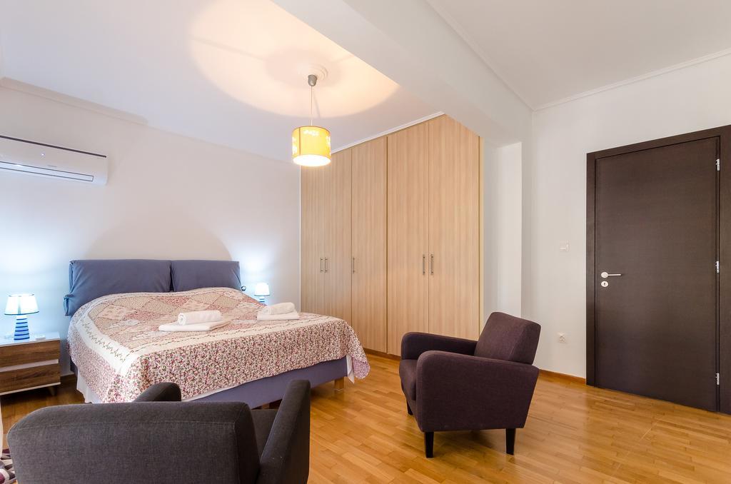 Taurus Apartment Athens Ngoại thất bức ảnh